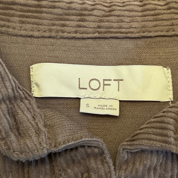 LOFT Everyday Oversized Courdoroy Pocket Shirt - Like New - Picture 6 of 14
